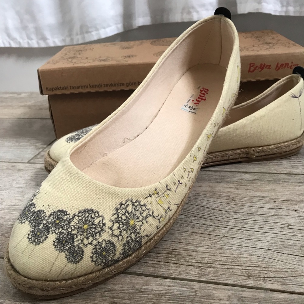 Goby canvas flats